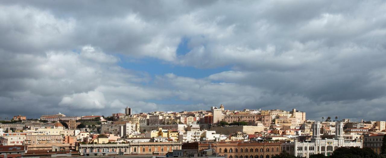 Campuspace Cagliari Luaran gambar