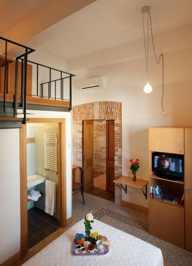 Campuspace Cagliari Luaran gambar