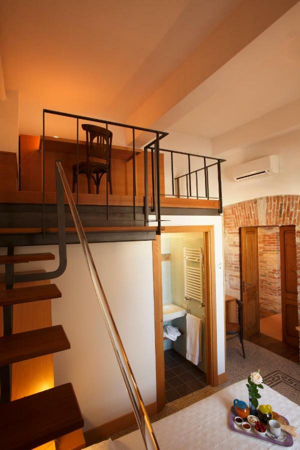 Campuspace Cagliari Luaran gambar